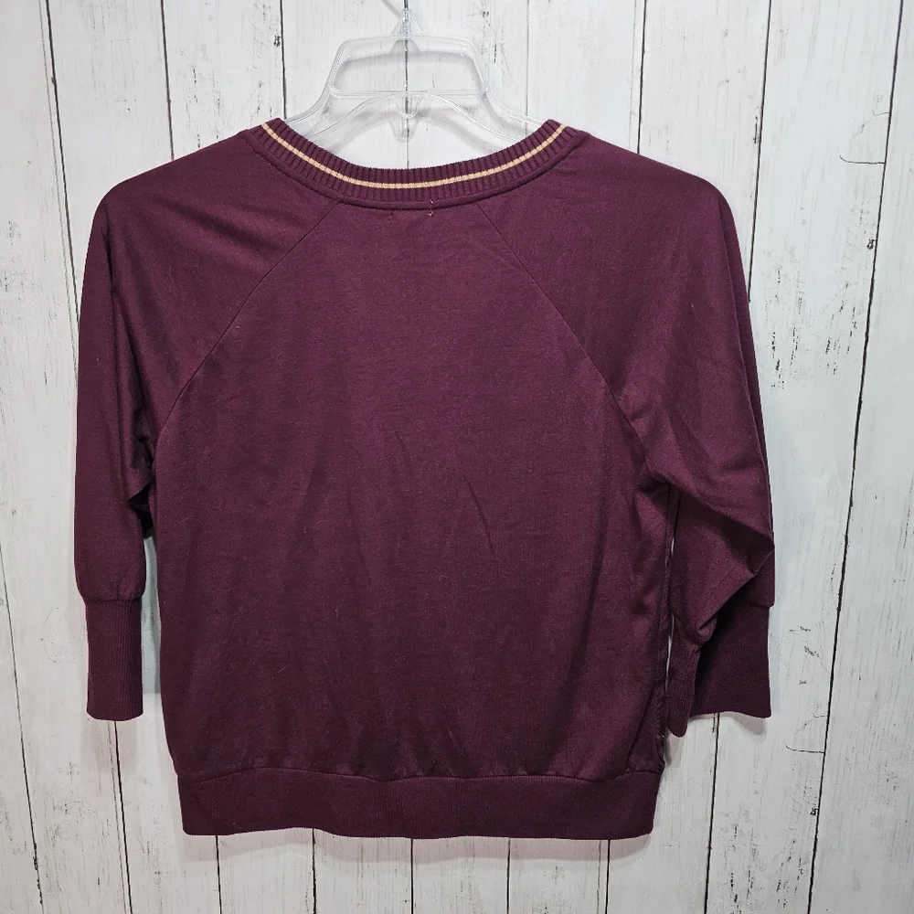 Tiny Anthropologie Ashlee Floral V-Neck Shirt Size Small 3/4 Sleeves Lightweight - Picture 8 of 8